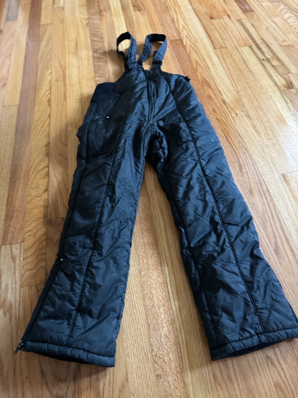 Black Insulated Ski Snow Bib Pants with Adjustable Straps